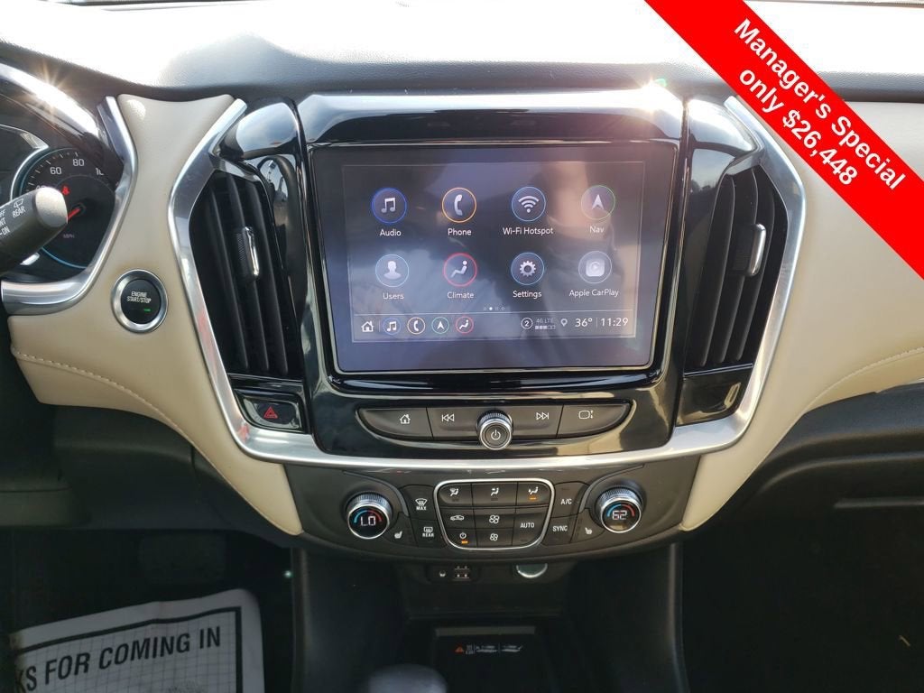 2022 Chevrolet Traverse LT Leather