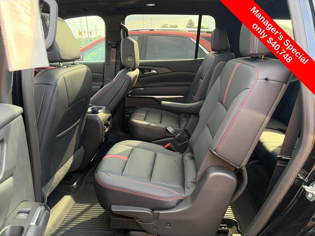 2024 Chevrolet Traverse RS
