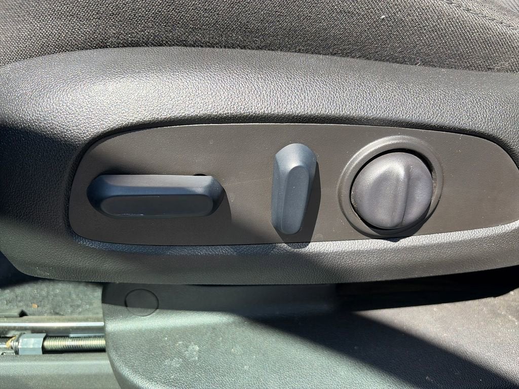 2024 Chevrolet Traverse Limited LT Cloth
