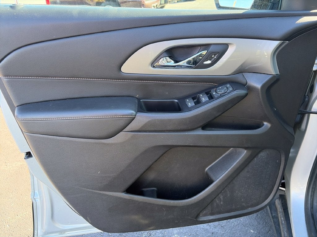 2018 Chevrolet Traverse LS