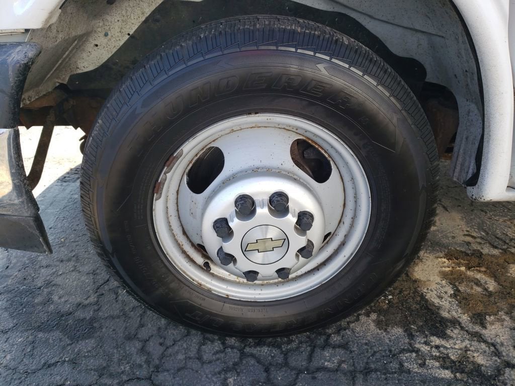 2018 Chevrolet Express Cutaway 3500 Base