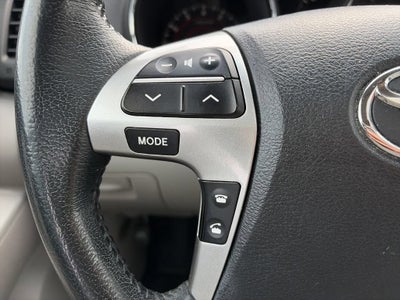2013 Toyota Highlander Base