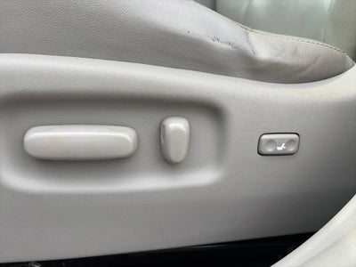 2013 Toyota Highlander Base
