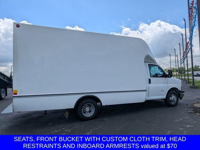 2023 Chevrolet Express Cutaway 3500 1WT