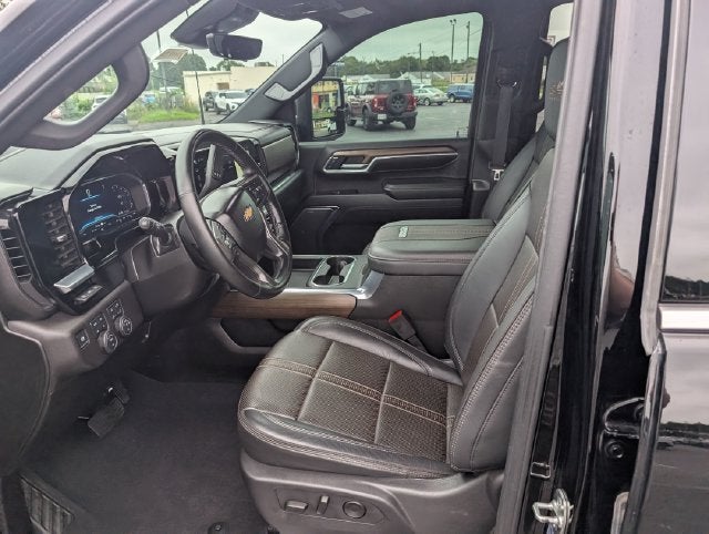 2025 Chevrolet Silverado 3500 HD High Country DRW