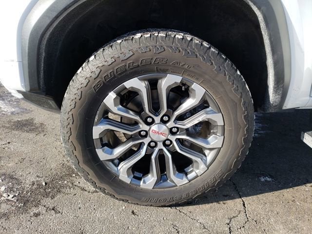 2023 GMC Canyon Denali