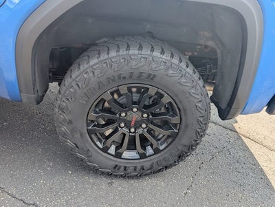 2023 GMC Sierra 1500 AT4X