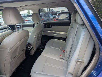 2022 Kia Sorento S