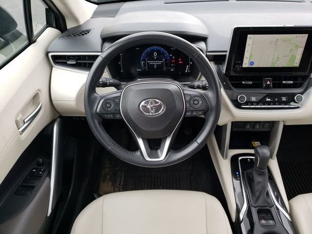 2023 Toyota Corolla Cross XLE