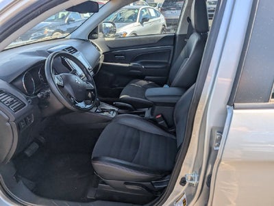 2024 Mitsubishi Outlander Sport S