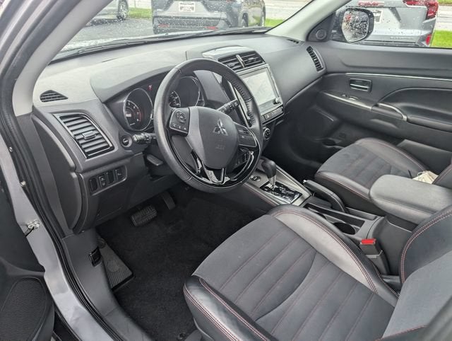 2024 Mitsubishi Outlander Sport S