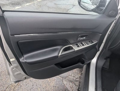 2024 Mitsubishi Outlander Sport S