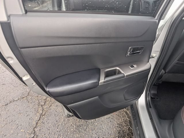 2024 Mitsubishi Outlander Sport S