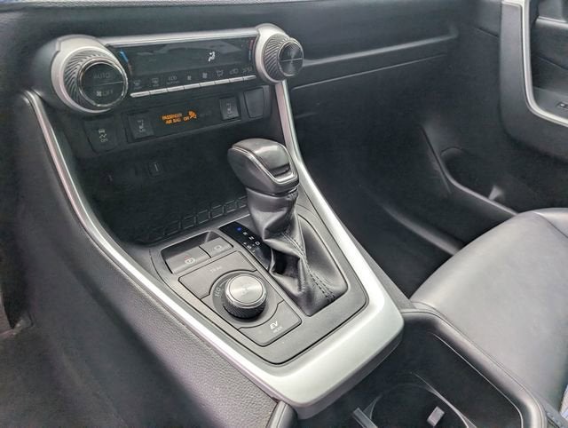 2022 Toyota RAV4 Hybrid XSE