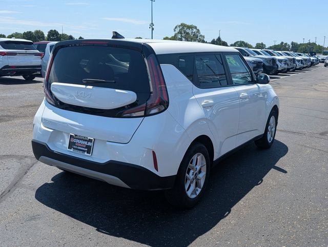 2024 Kia Soul LX