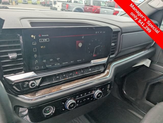 2024 GMC Sierra 1500 Elevation