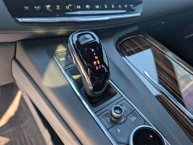 2023 Cadillac Escalade 4WD Premium Luxury