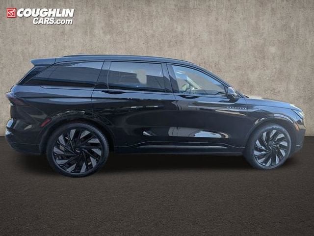 2024 Lincoln Nautilus Reserve